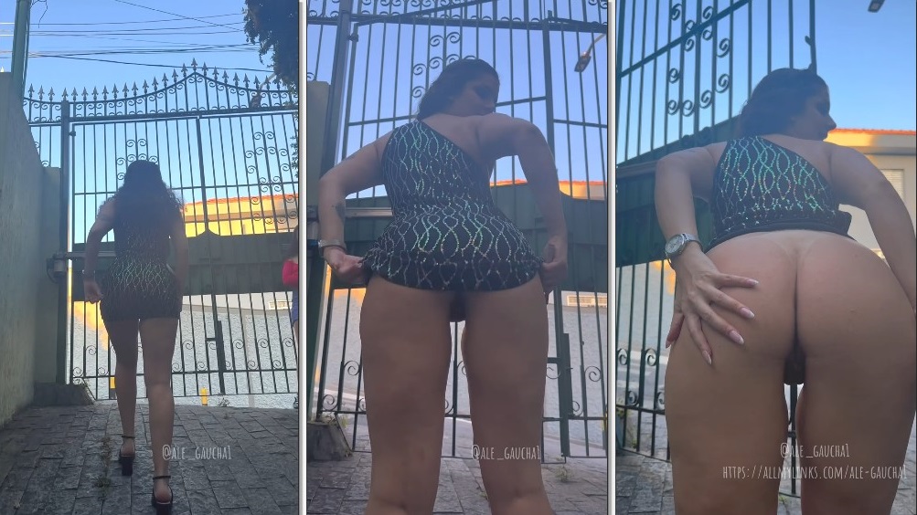 Ale Gaúcha exibindo o bumbum antes de sair para a festa de carnaval