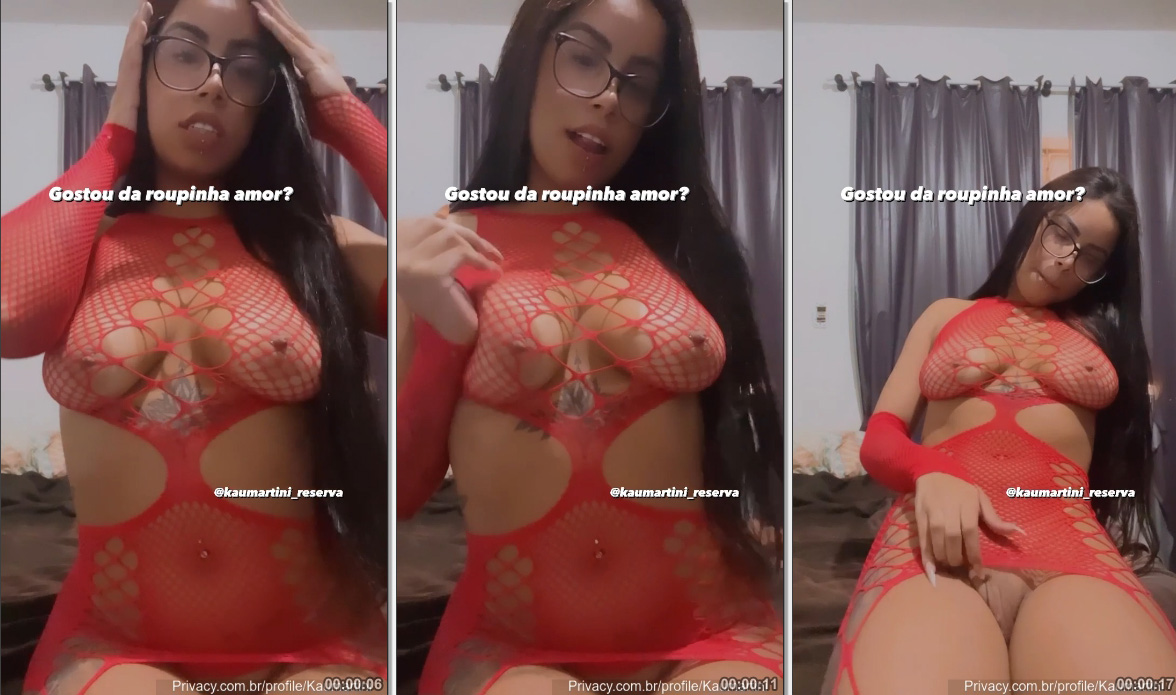 Kau Martini mostra um look ousado no OnlyFans, exibindo seus peitão e sua beleza de forma provocante