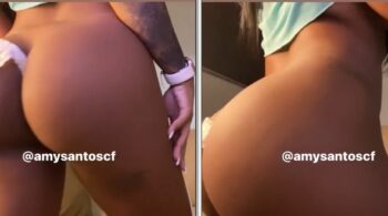 Amy Santos exibindo seu corpo nu ao retirar a calcinha