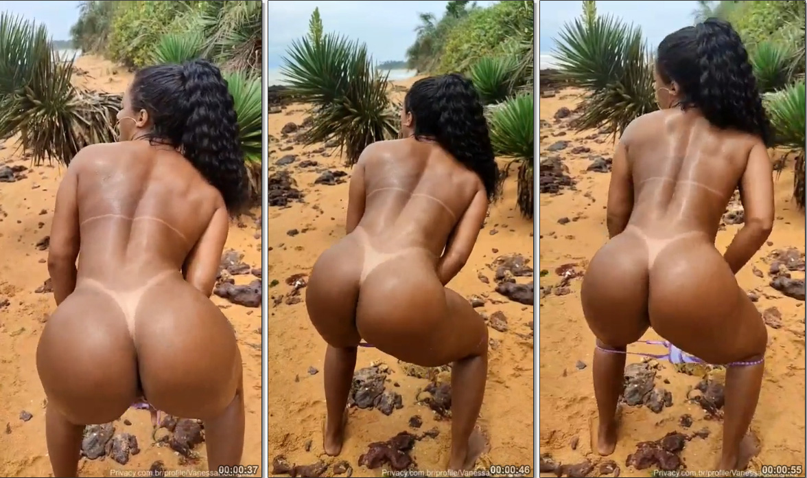 A gostosa Vanessa Rodrigues mostrando seu corpão de biquíni e dançando com seu bumbum maravilhoso na praia