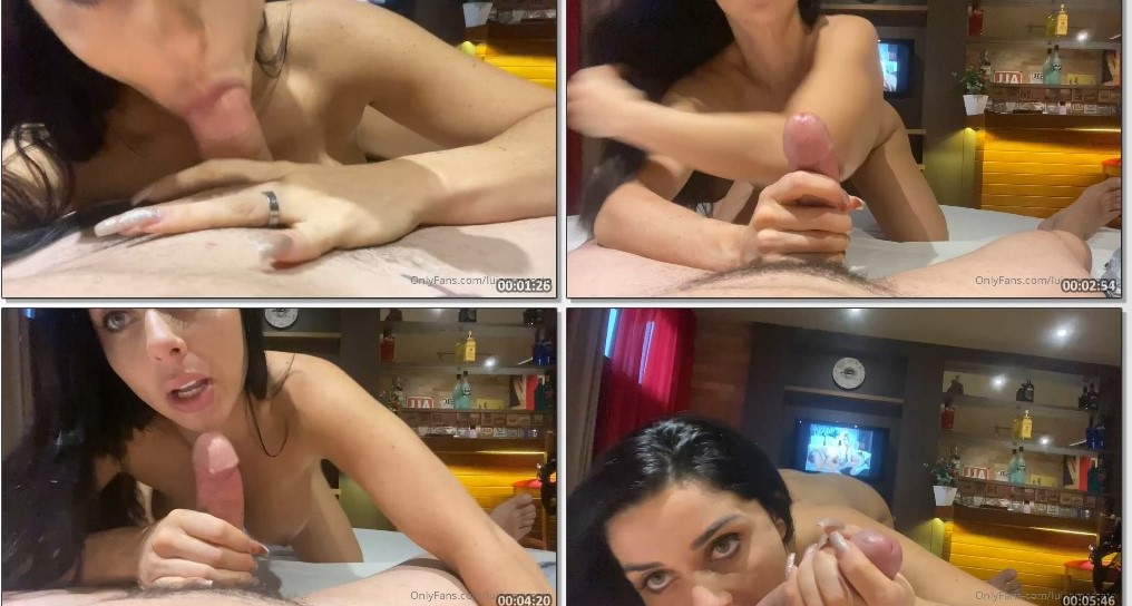 Luiza Marcato mostrando seu olhar sedutor e safadinho enquanto pratica sexo oral