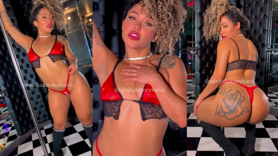 Ketney Karol arrasando com sua calcinha sexy enquanto dança no pole dance