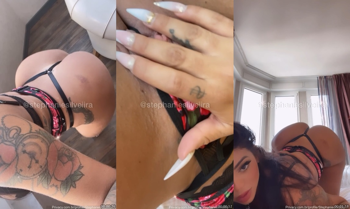 Stephanie Silveira, uma morena sexy, com uma calcinha bem provocante mostrando tudo