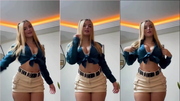 Sarah Estanislau, a tiktoker loira arrasando nos passinhos de dança com um modelito bem curtinho