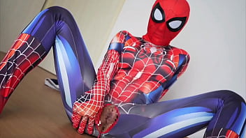 Spider man video Sophie Ray